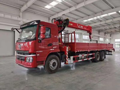 國(guó)六陜汽軒德翼6后雙橋隨車(chē)吊廠家直銷